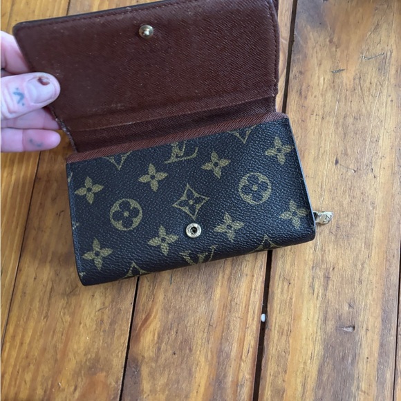 Louis Vuitton wallet - Picture 5 of 6